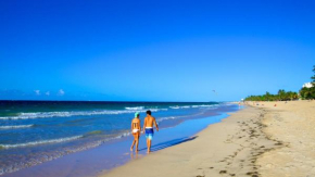 2 bdr beach apartment, generator parking included
